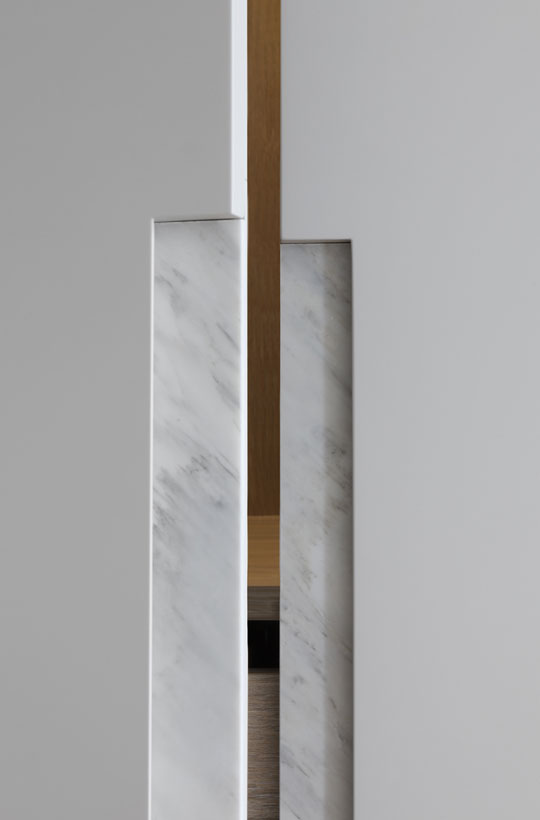BEL09P-wardrobe-detail-marble-inlay-handle